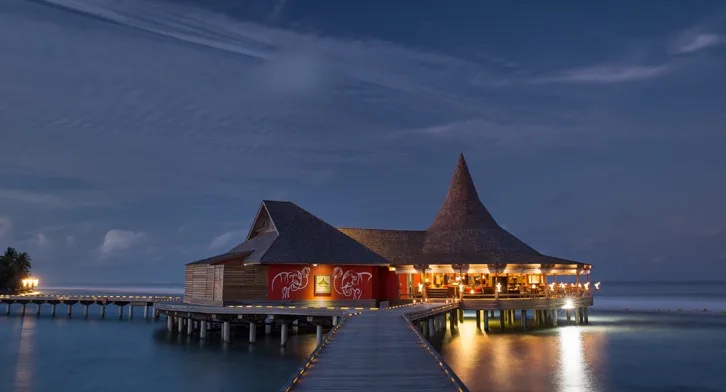 Sea.Fire.Salt at Anantara Dhigu Maldives Resort thumbnail 6